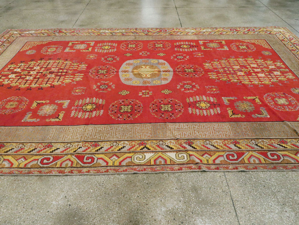 Vintage East Turkestan Khotan Carpet, No.25542 - Staging