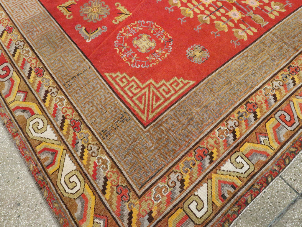 Vintage East Turkestan Khotan Carpet, No.25542 - Staging