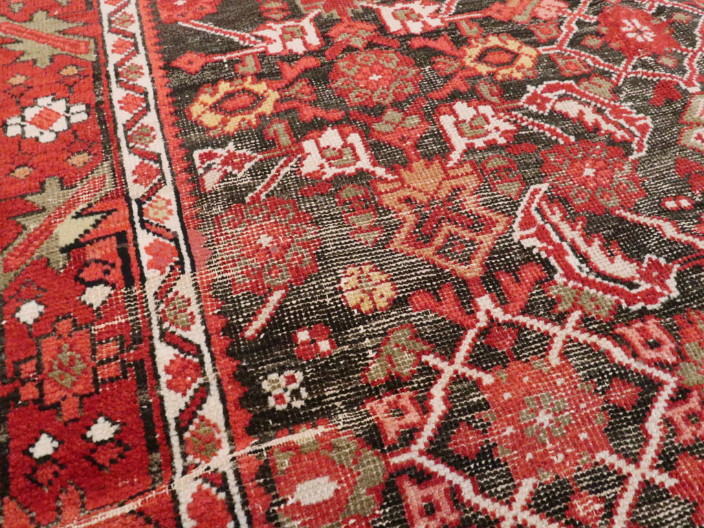 Antique Persian Mahal Rug, No.25548 - Staging