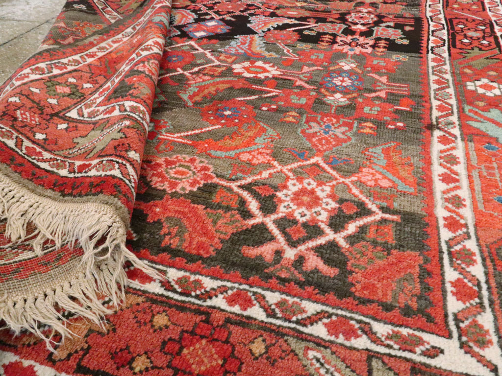 Antique Persian Mahal Rug, No.25548 - Staging