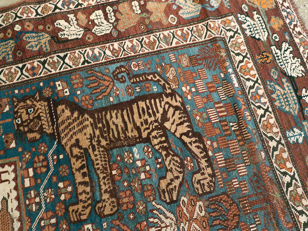 Antique Persian Qashqai Pictorial Rug, No.25570 - Staging