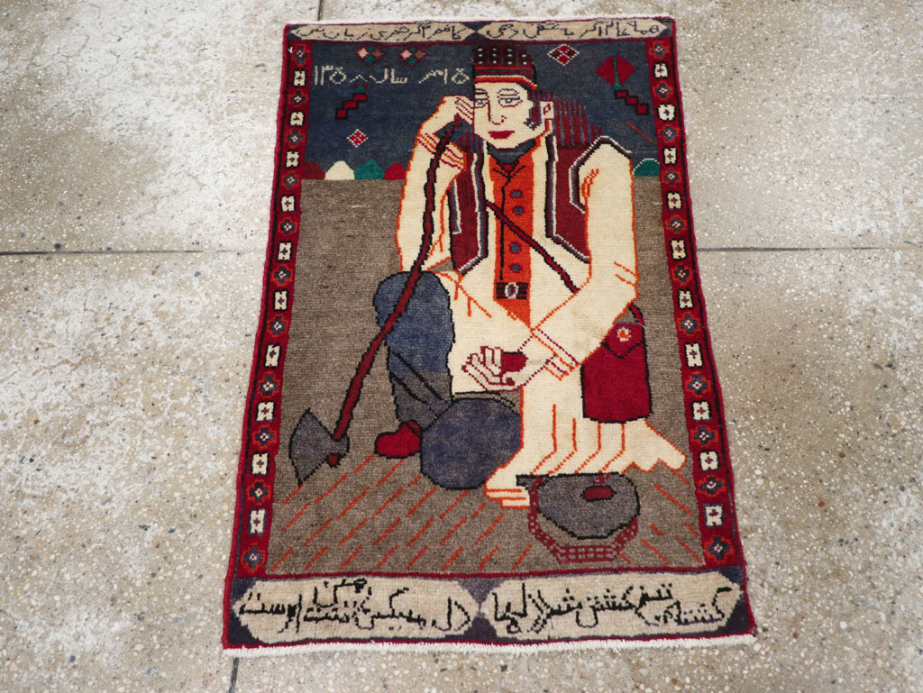 Vintage Pictorial Hamadan Rug, No.25586 - Staging