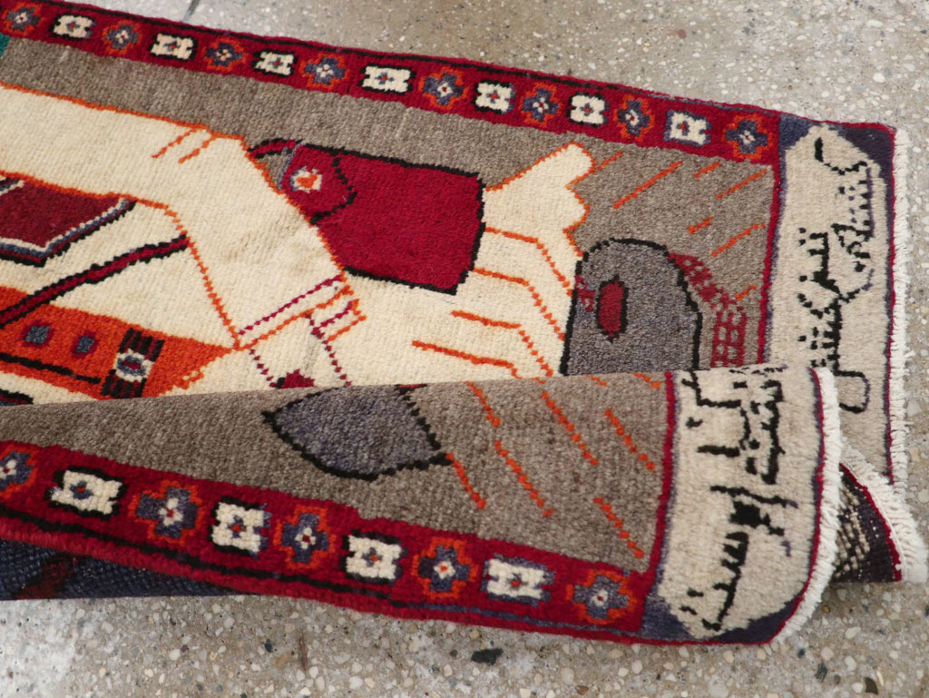 Vintage Pictorial Hamadan Rug, No.25586 - Staging