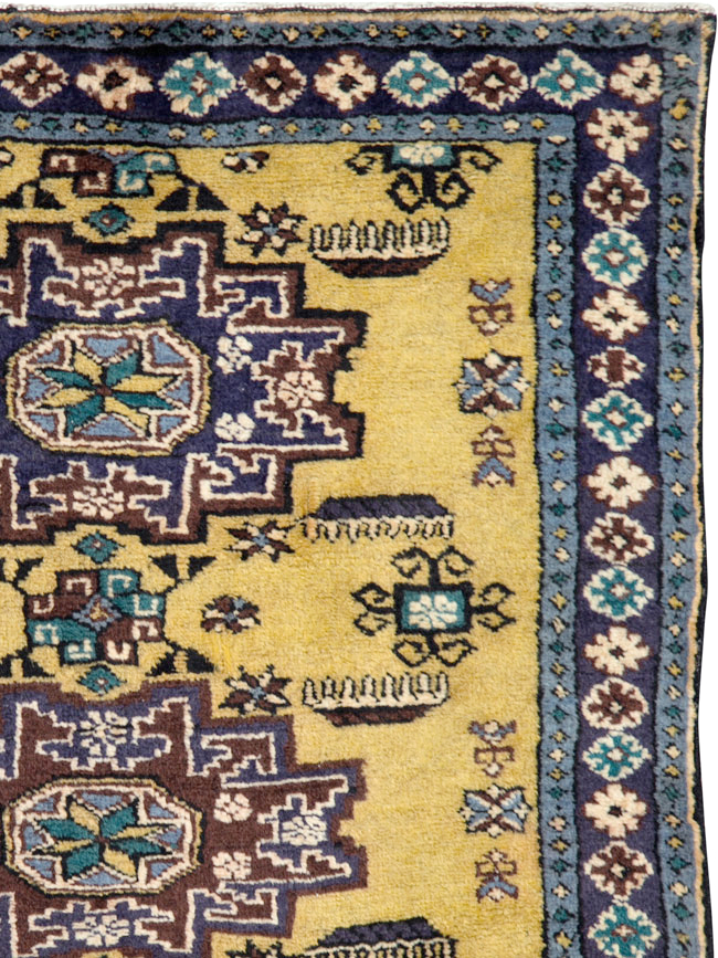 Vintage Tabriz Rug, No.25603 - Staging