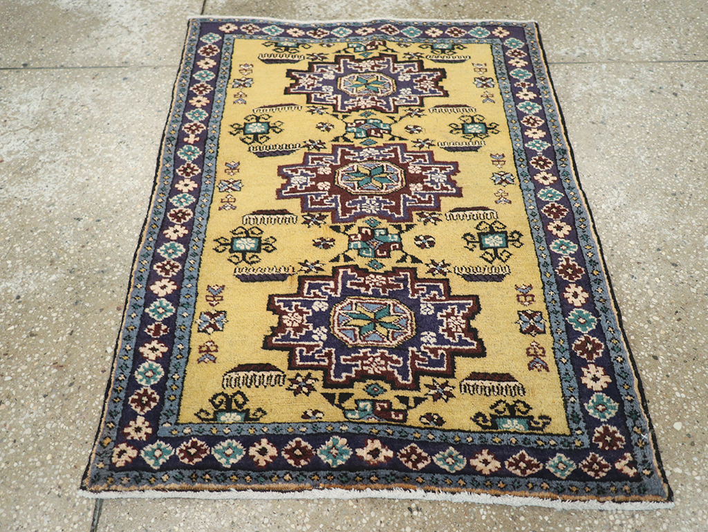 Vintage Tabriz Rug, No.25603 - Staging