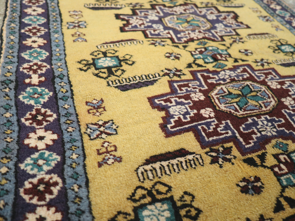 Vintage Tabriz Rug, No.25603 - Staging