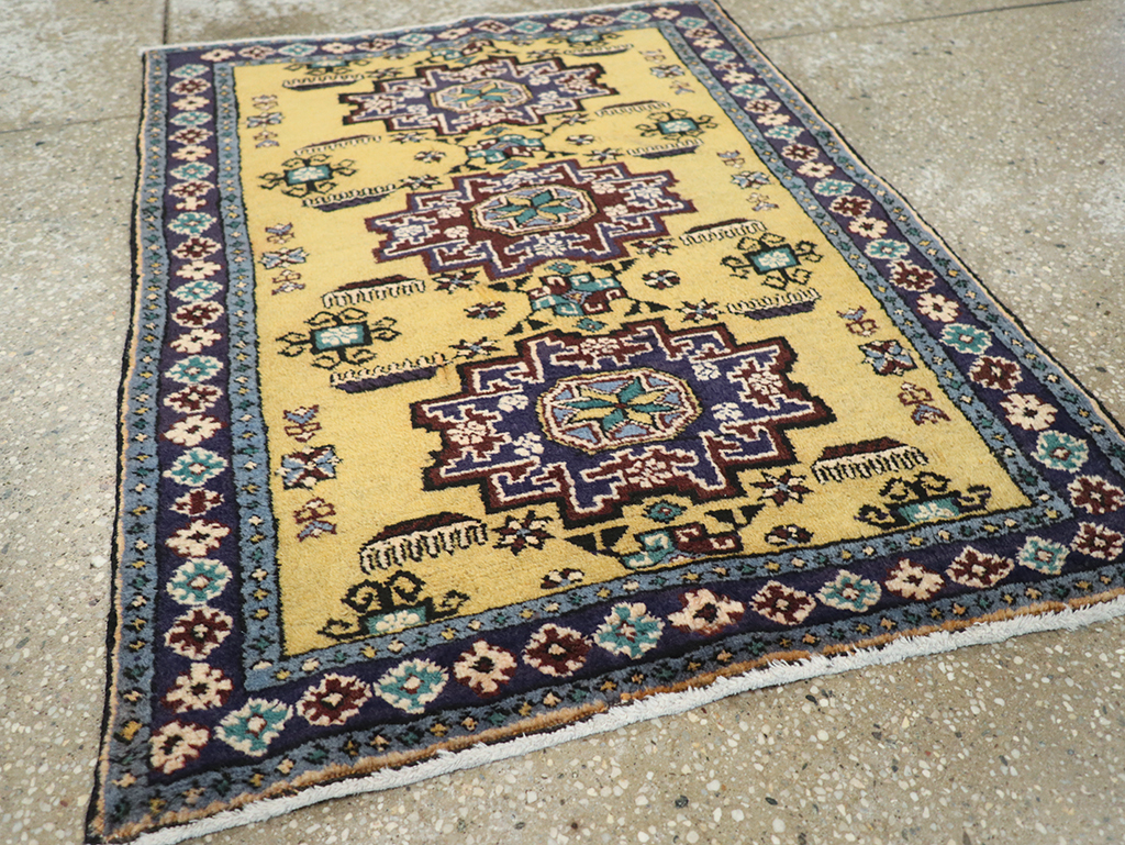 Vintage Tabriz Rug, No.25603 - Staging