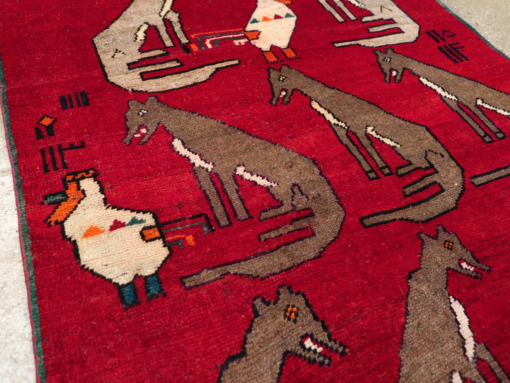 Vintage Persian Shiraz Pictorial Rug, No.25607 - Staging