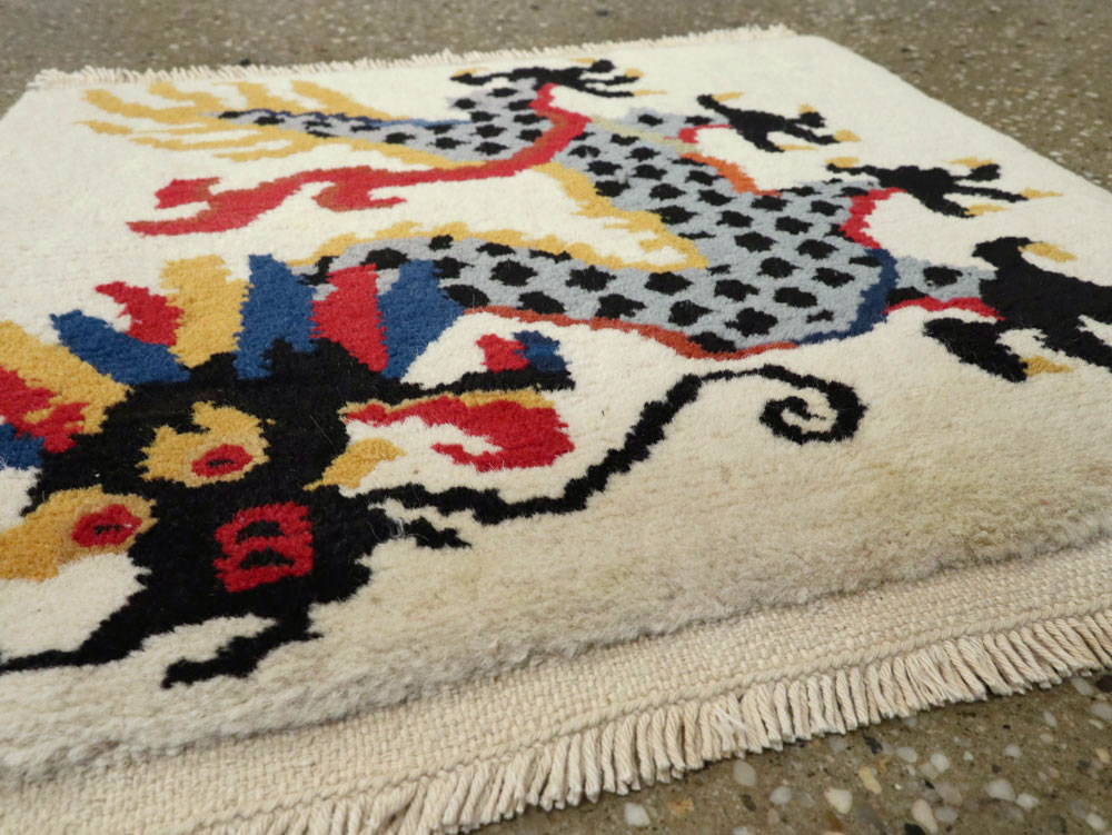 Vintage Chinese Art Deco Rug, No.25656 - Staging