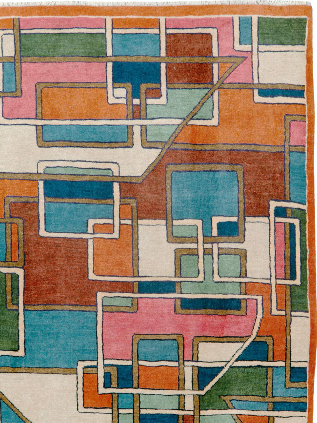 Vintage Persian Sarouk Art Deco Carpet, No.25672 - Staging