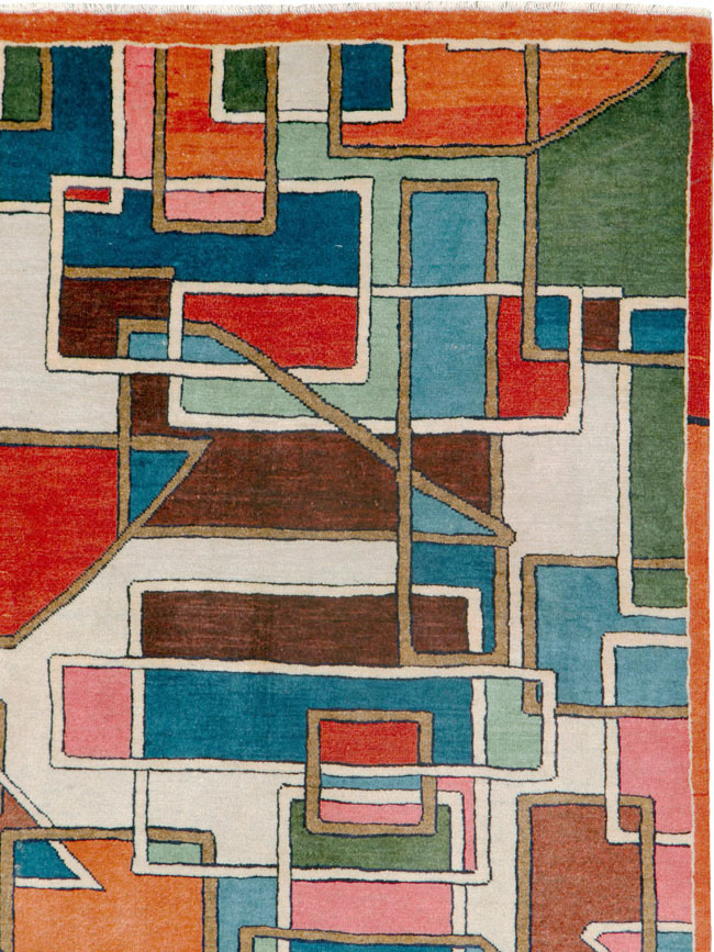 Vintage Persian Sarouk Art Deco Carpet, No.25672 - Staging