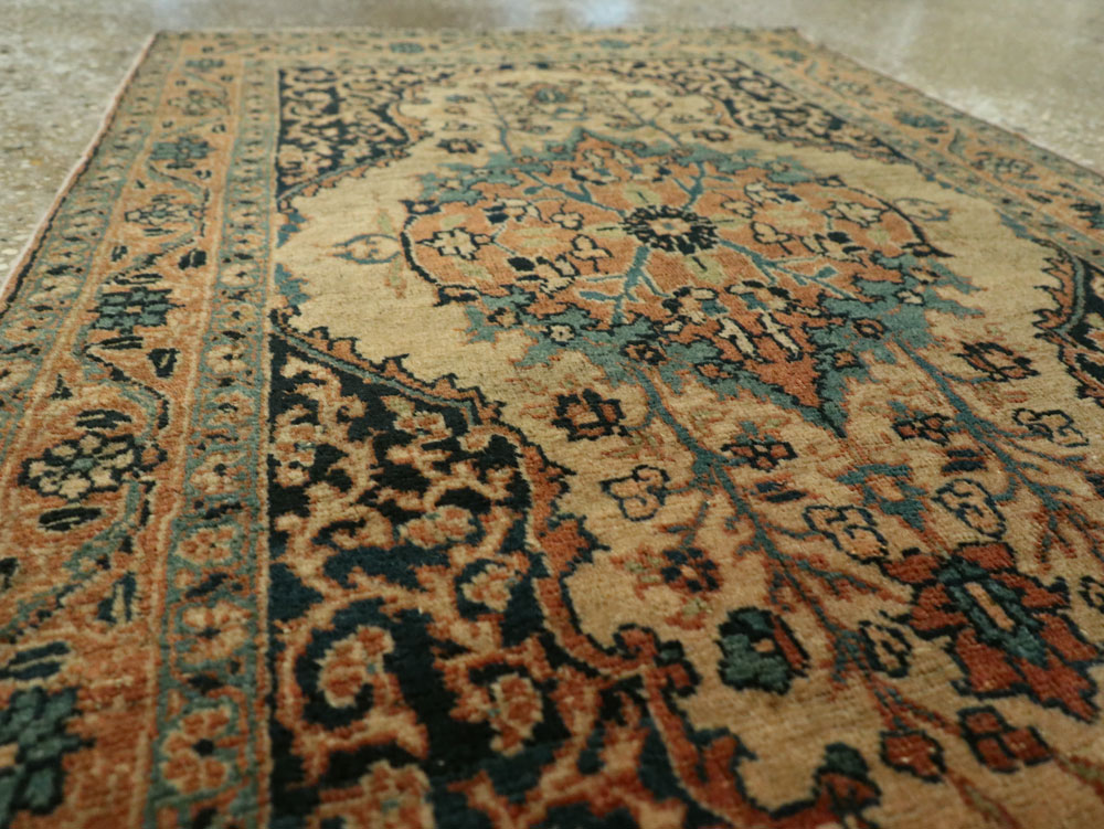 Antique Tabriz Hagi Jalili Rug, No.25684 - Staging
