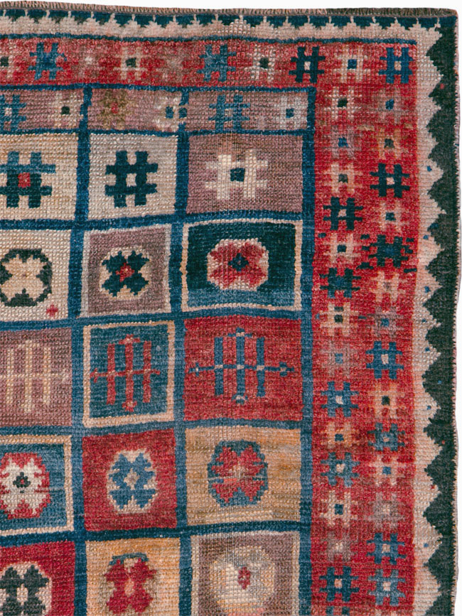 Vintage Persian Gabbeh Throw Rug, No.25693 - Staging
