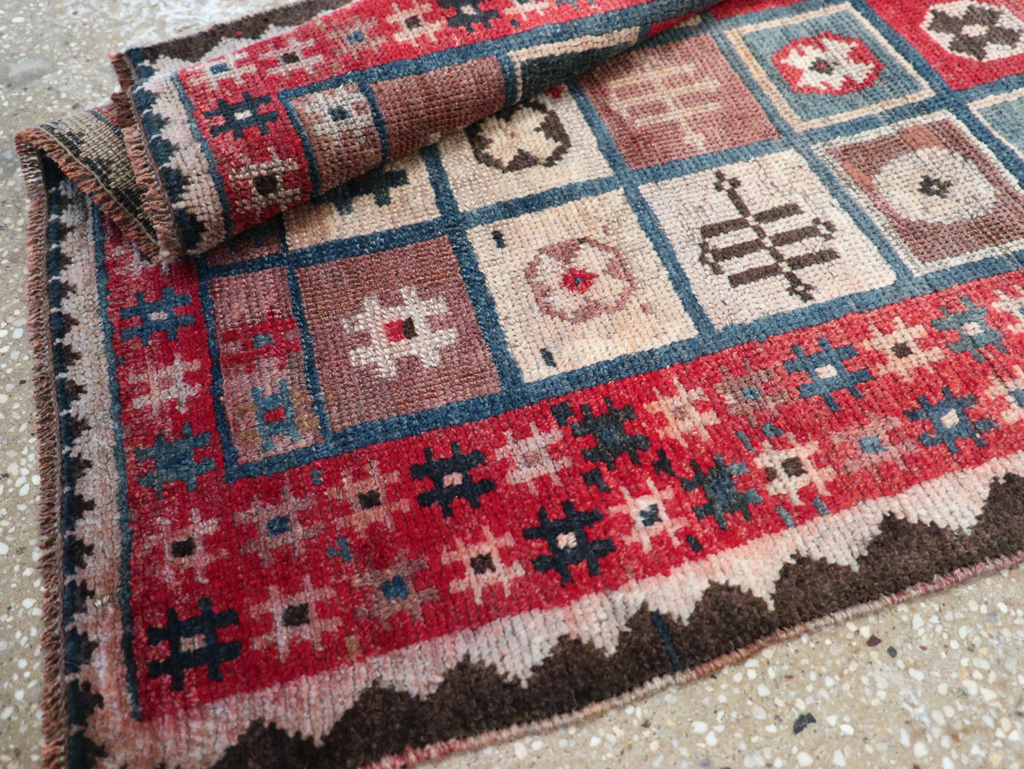 Vintage Persian Gabbeh Throw Rug, No.25693 - Staging