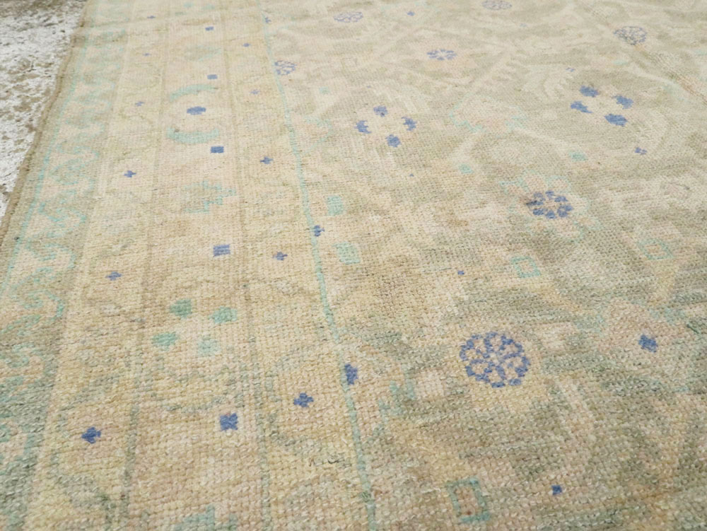 Vintage Persian Malayer Gallery Carpet, No.25742 - Staging