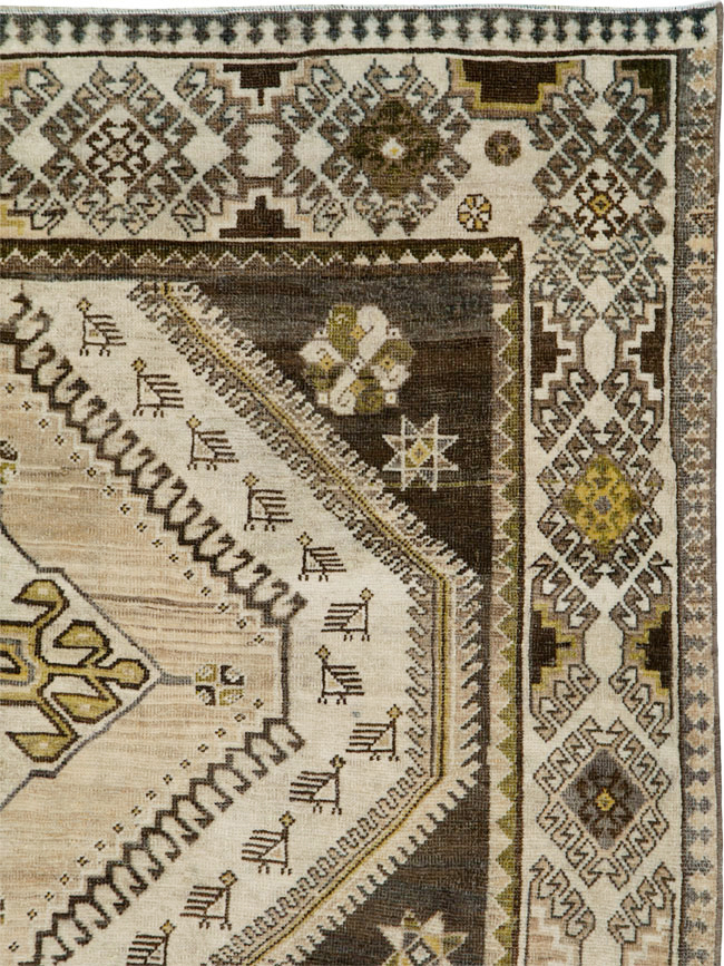 Vintage Persian Malayer Carpet, No.25756 - Staging