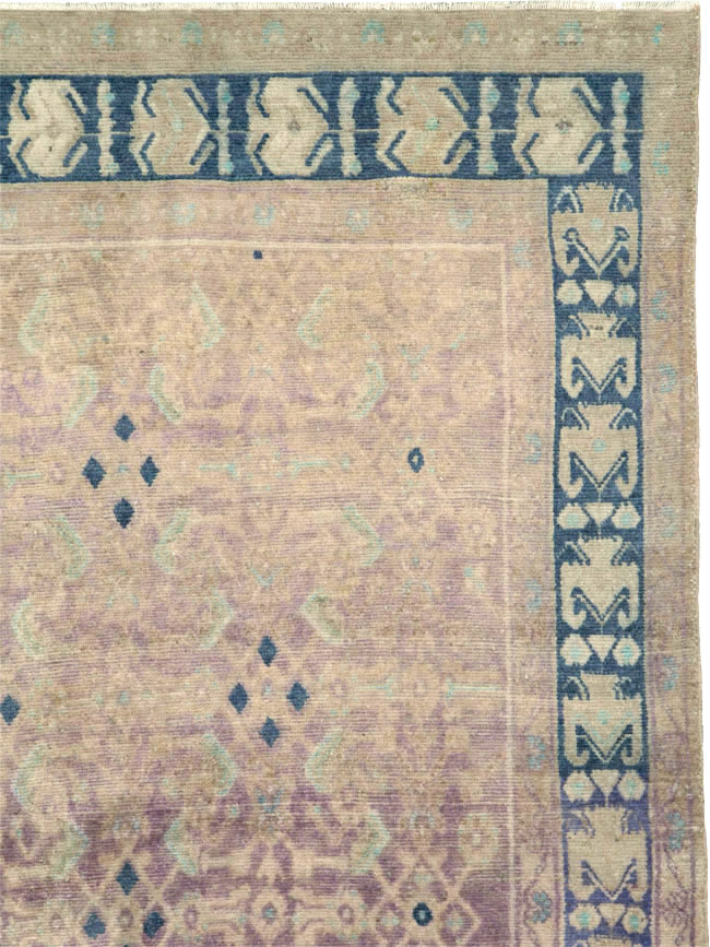 Vintage Persian Malayer Gallery Carpet, No.25768 - Staging