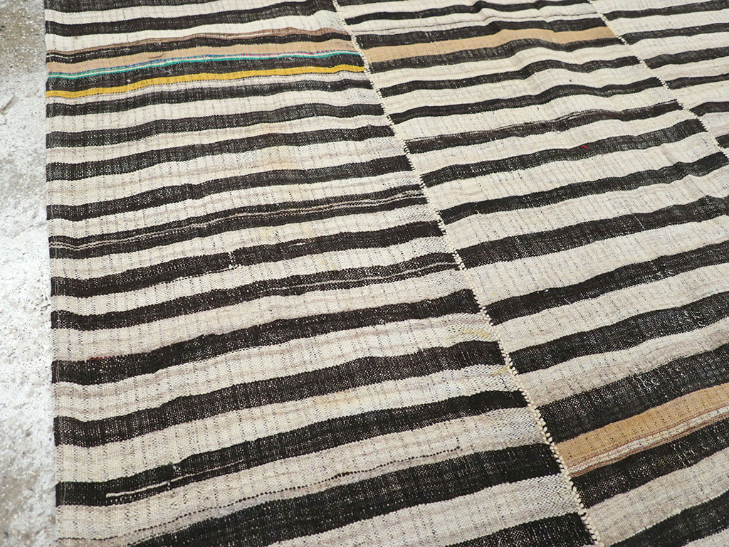 Vintage Persian Flatweave Kilim Accent Rug, No.25843 - Staging