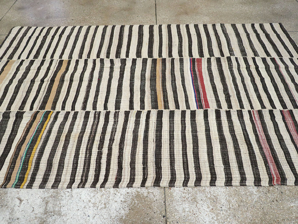 Vintage Persian Flatweave Kilim Accent Rug, No.25843 - Staging