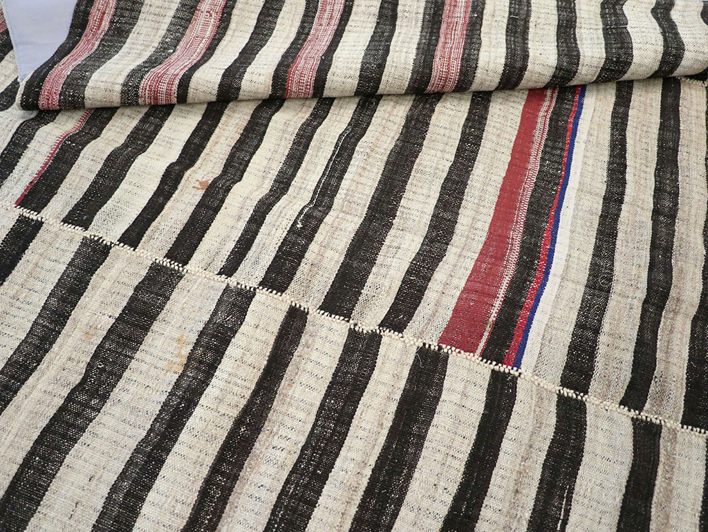 Vintage Persian Flatweave Kilim Accent Rug, No.25843 - Staging