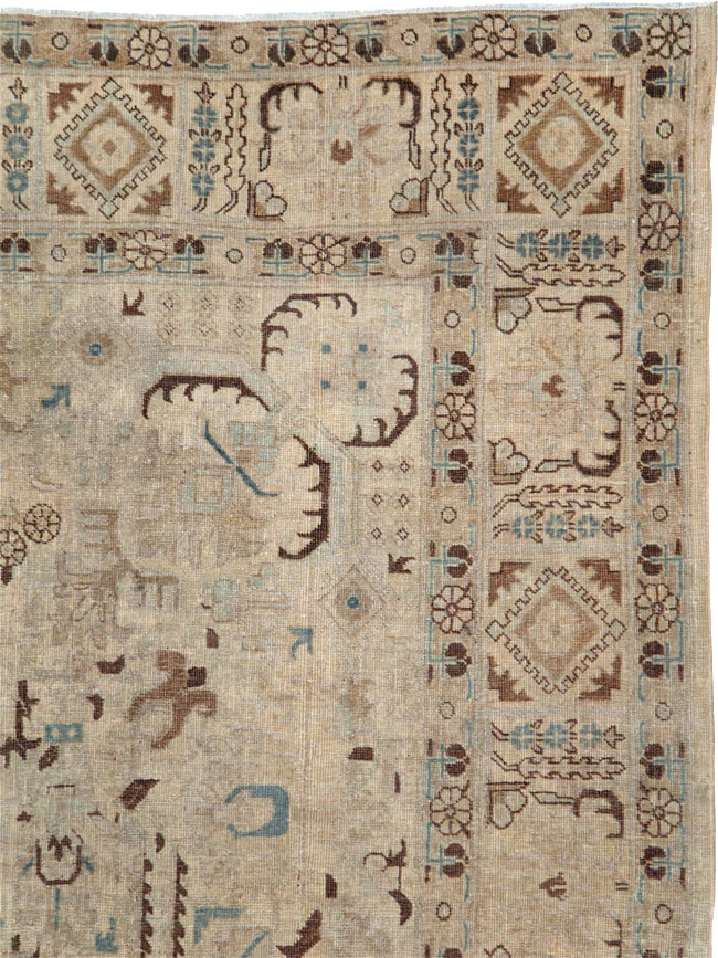 Vintage Persian Tabriz Accent Carpet, No.25867 - Staging