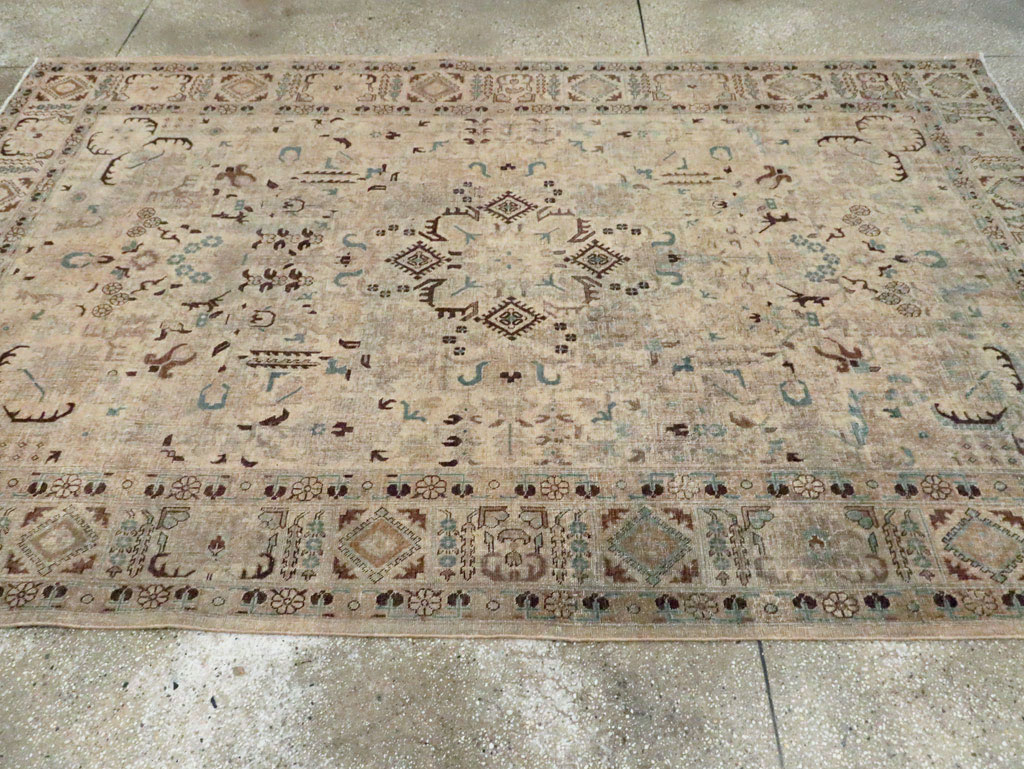 Vintage Persian Tabriz Accent Carpet, No.25867 - Staging