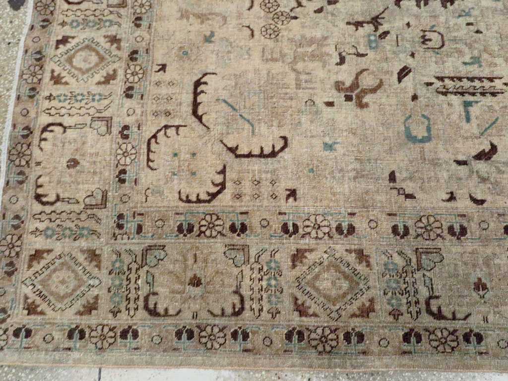 Vintage Persian Tabriz Accent Carpet, No.25867 - Staging