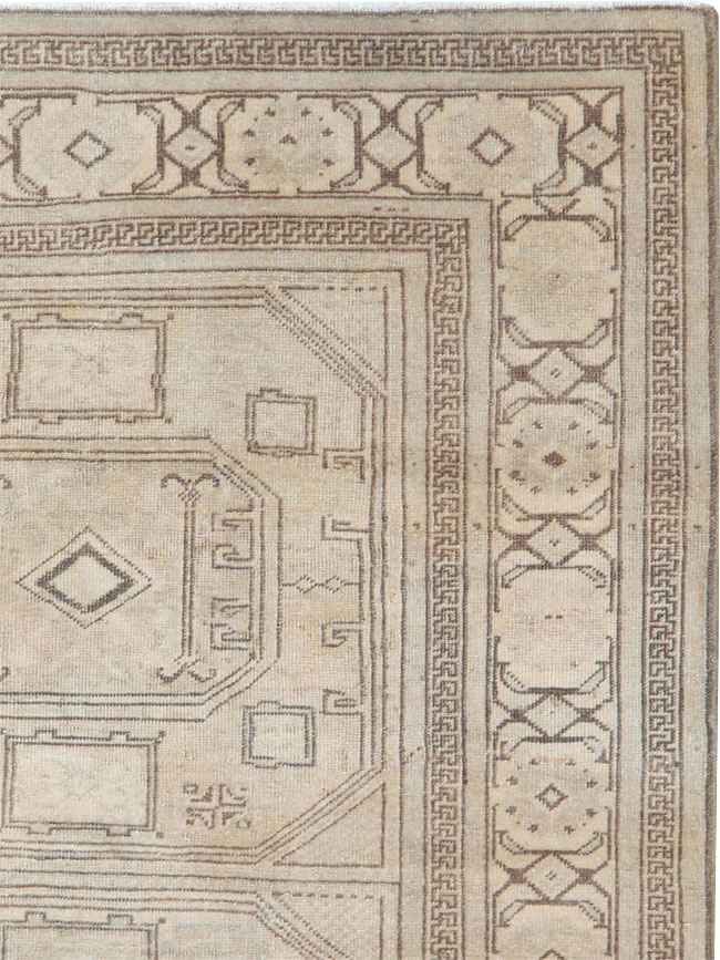 Antique Persian Tabriz Throw Rug, No.25869 - Staging