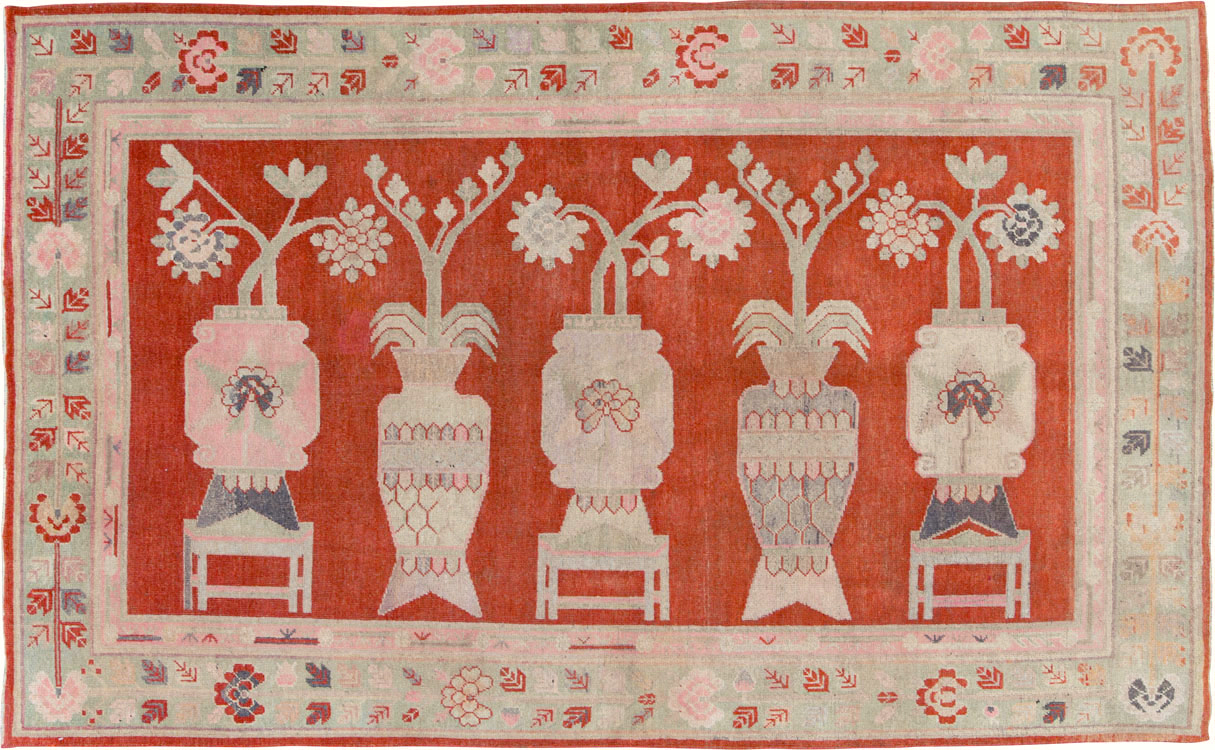 Vintage East Turkestan Khotan Pictorial Rug, No.25881 - Staging