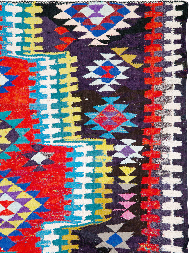 Vintage Persian Kilim, No.25906 - Staging