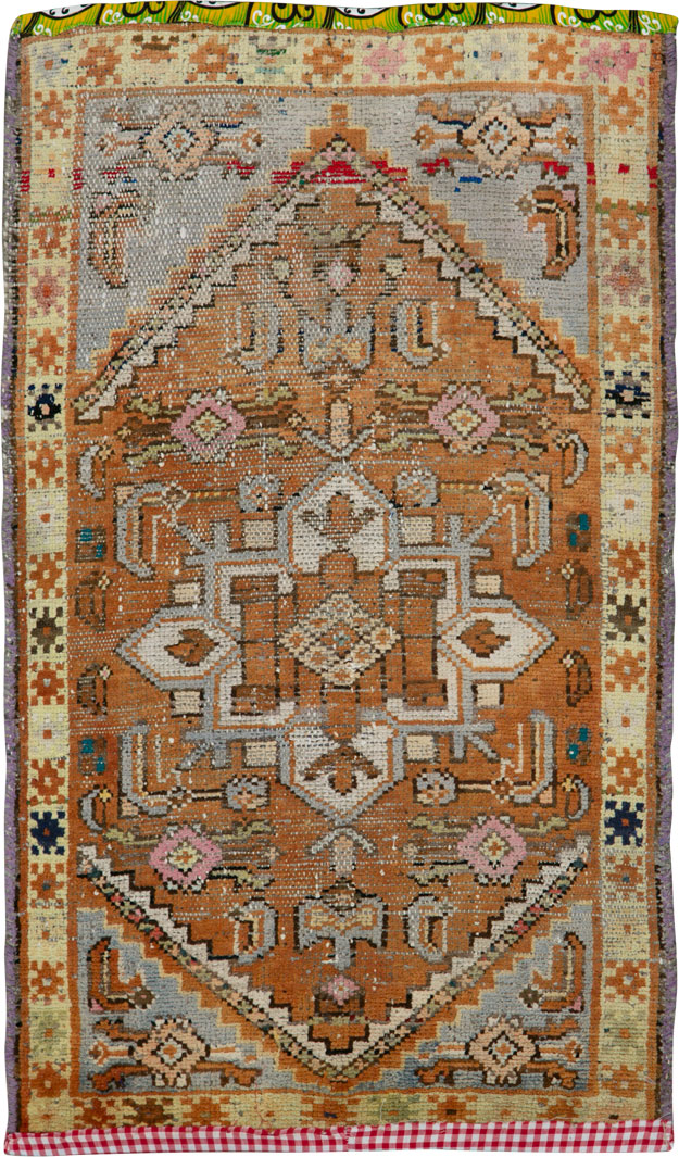 Vintage Persian Hamadan Rug, No.25914 - Staging