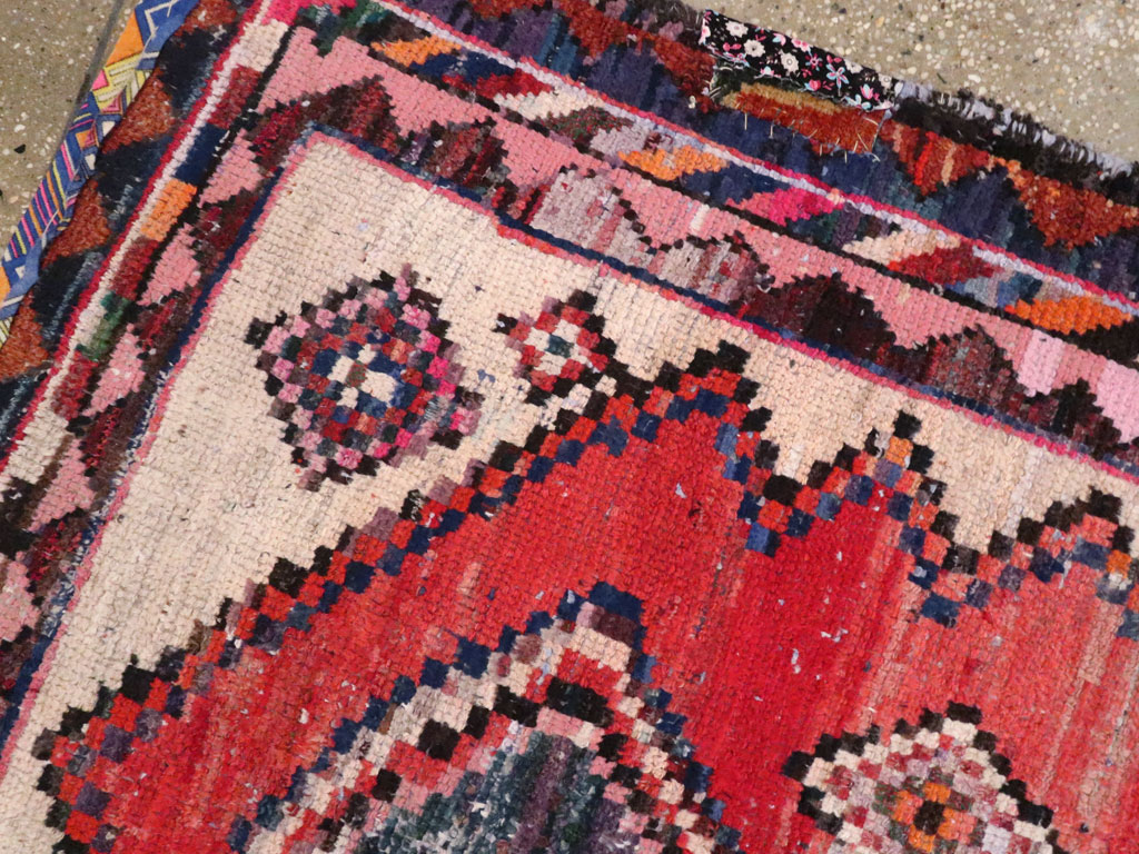 Vintage Persian Hamadan Rug, No.25918 - Staging