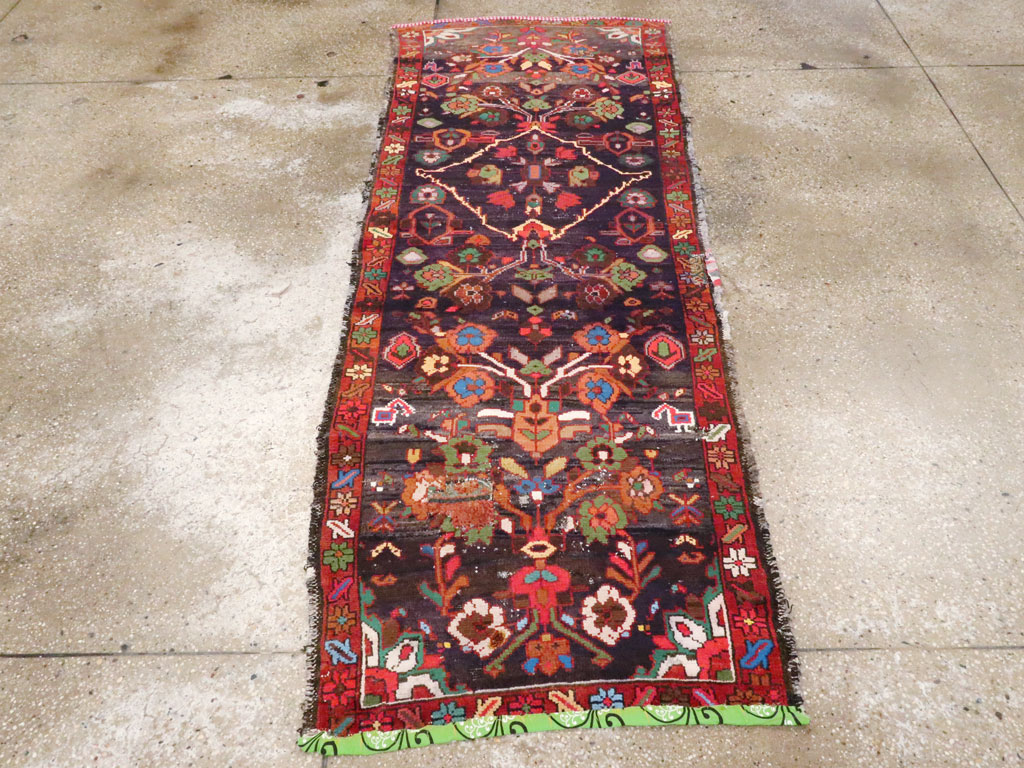 Vintage Anatolian Rug, No.25919 - Staging
