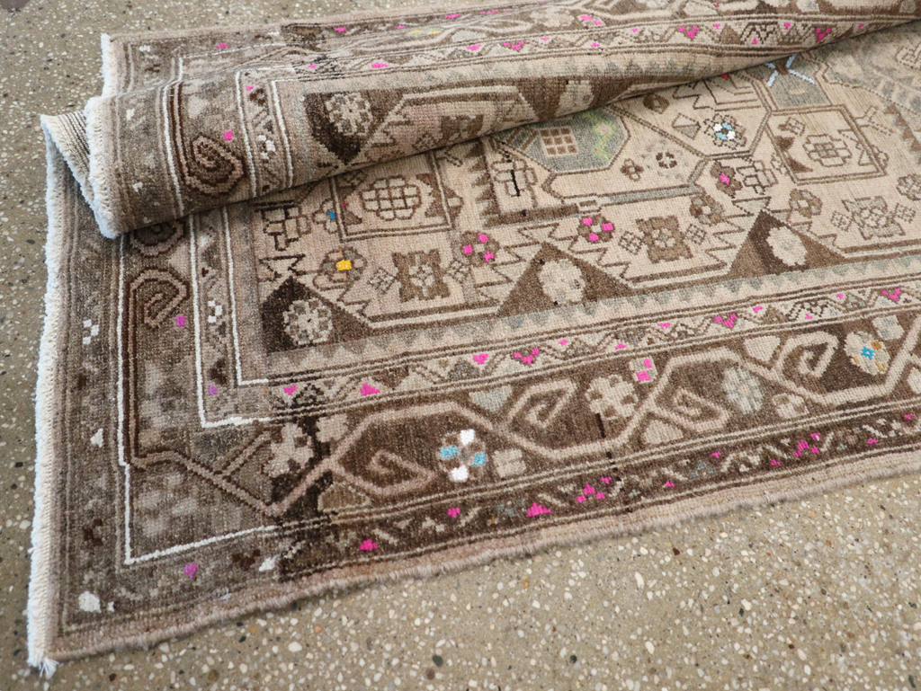 Vintage Persian Hamadan Rug, No.25935 - Staging