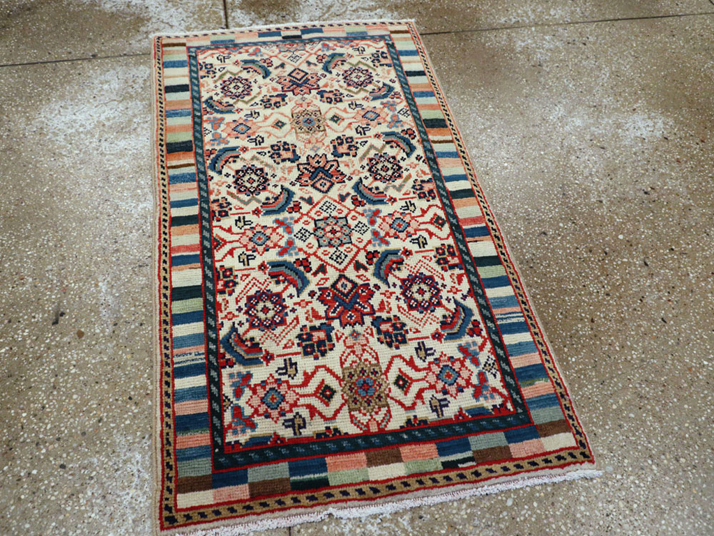 Vintage Persian Hamadan Rug, No.25947 - Staging