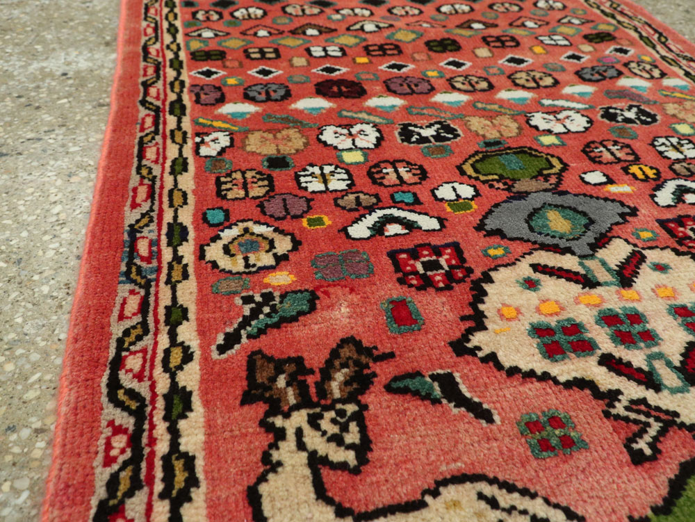 Vintage Persian Mahal Rug, No.25964 - Staging