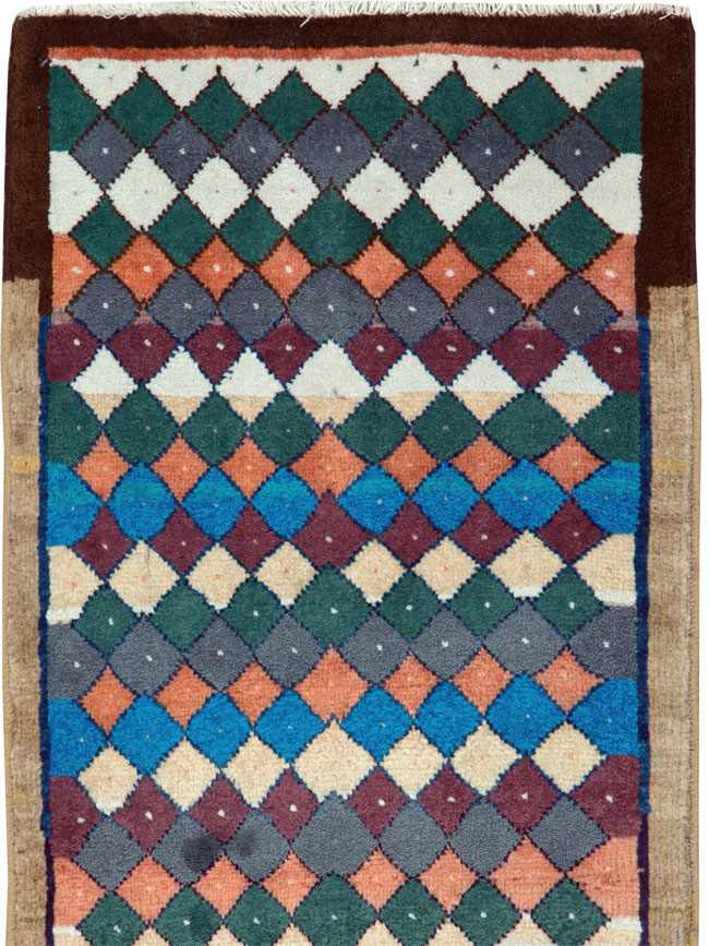 Vintage Persian Mahal Runner, No.25976 - Staging