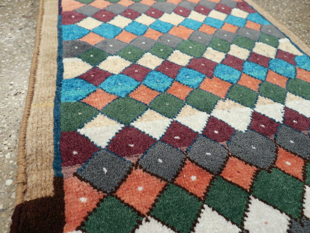 Vintage Persian Mahal Runner, No.25976 - Staging