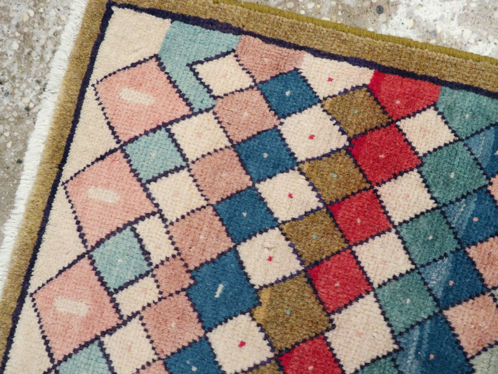 Vintage Persian Mahal Runner, No.25976 - Staging