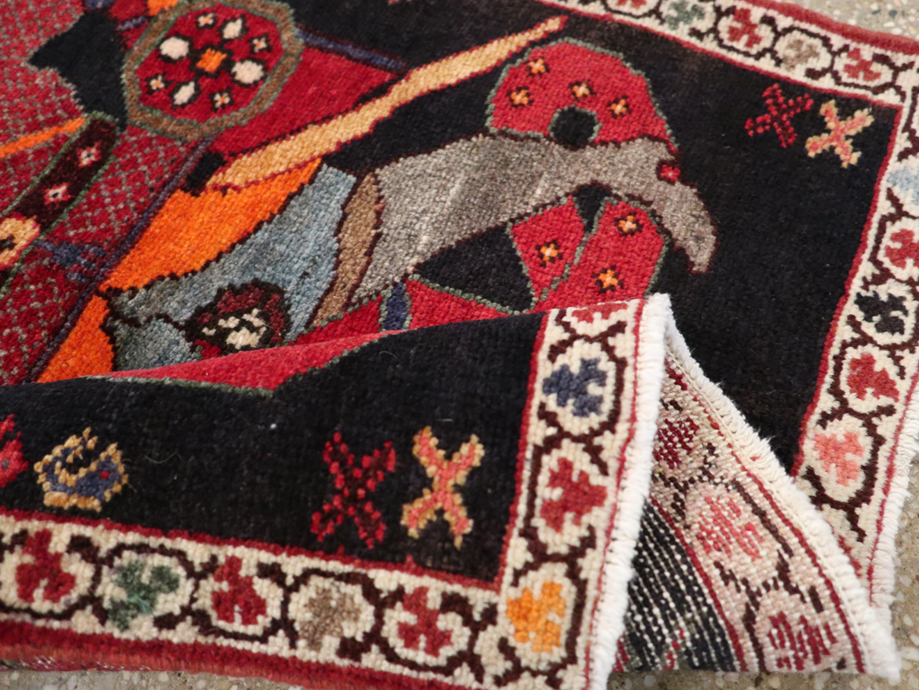 Vintage Persian Pictorial Hamadan Rug, No.25979 - Staging