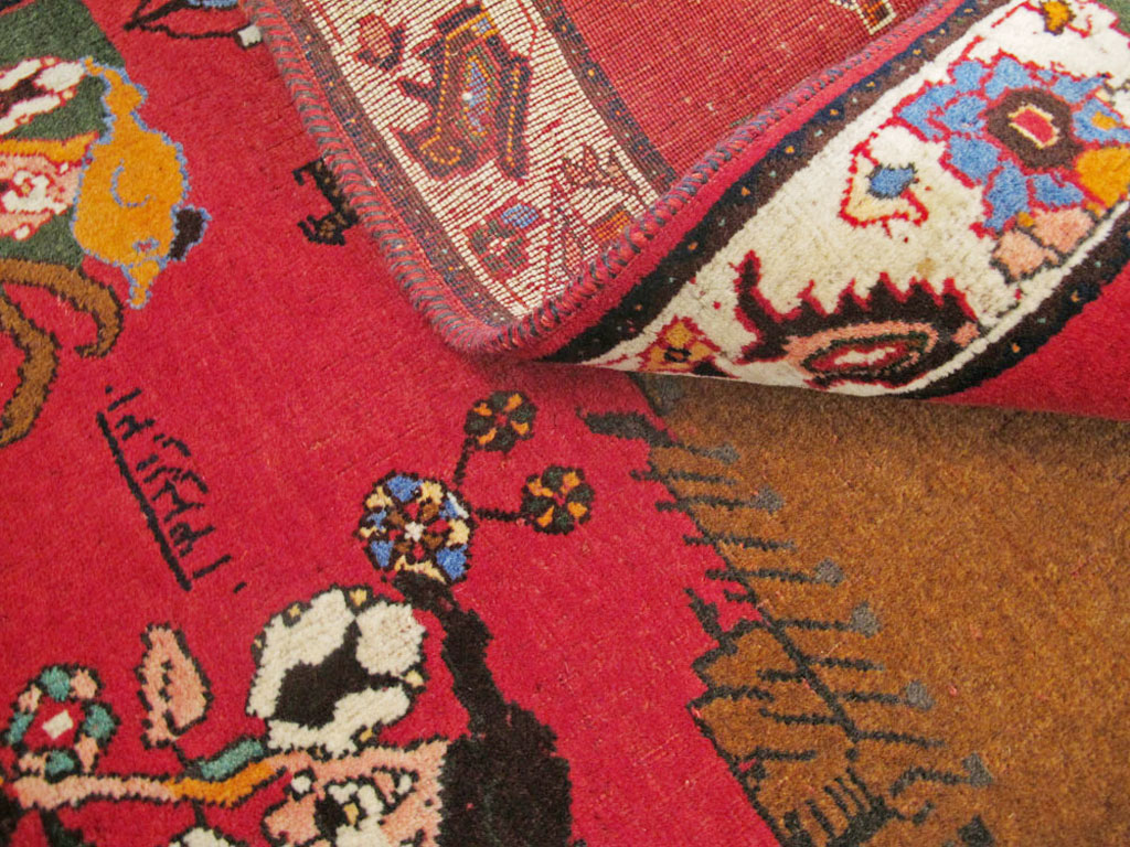 Vintage Persian Pictorial Shiraz Rug, No.25985 - Staging