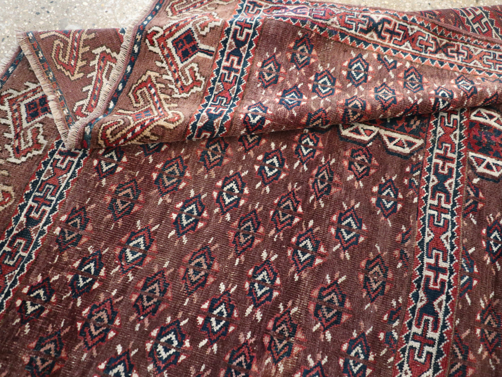 Antique Central Asian Tekke Tribal Accent Rug, No.25991 - Staging