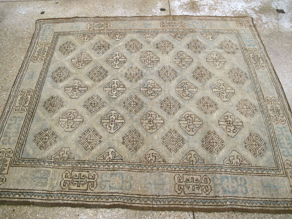 Vintage Persian Kurd Square Accent Rug, No.26008 - Staging