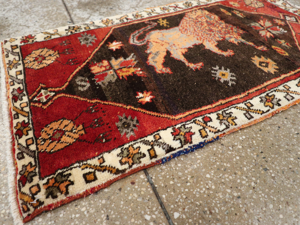 Vintage Turkish Anatolian Pictorial Throw Rug, No.26011 - Staging