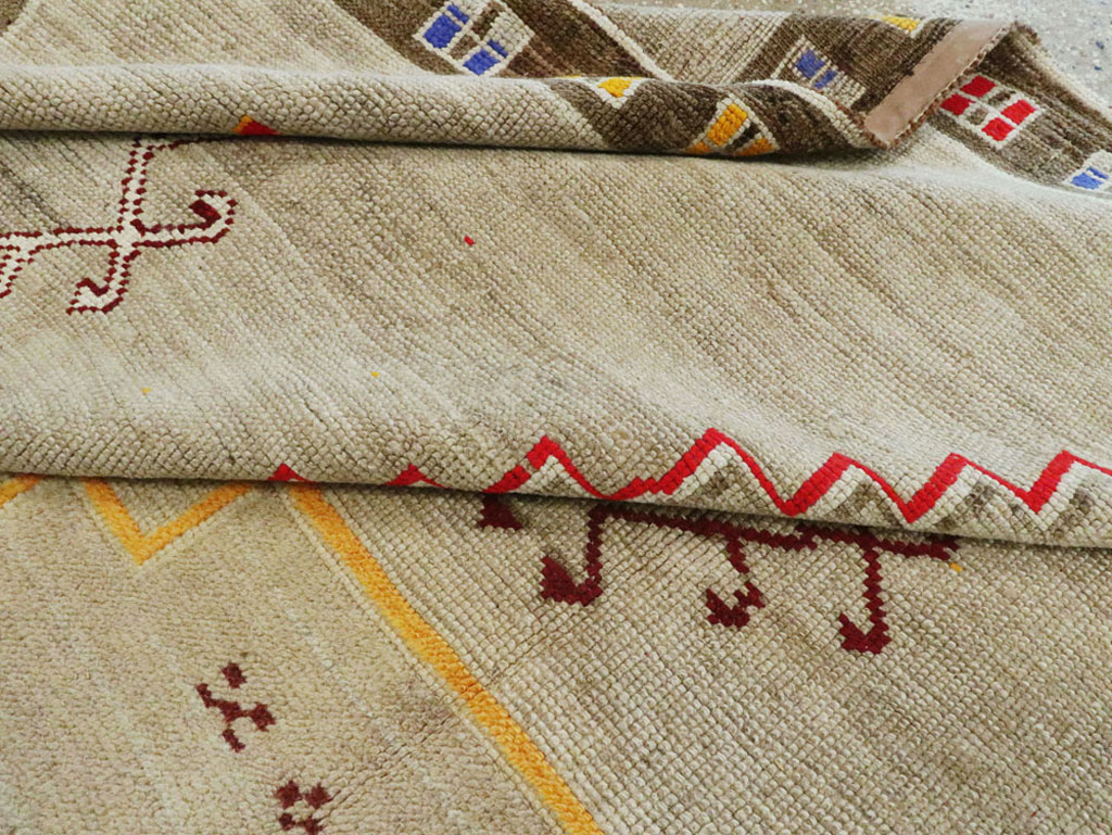 Vintage Turkish Anatolian Carpet, No.26017 - Staging