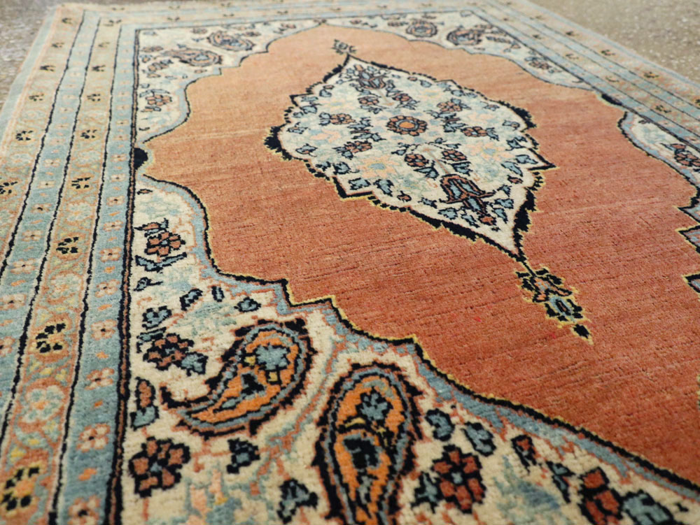 Antique Persian Tabriz Hagi Jalili Throw Rug, No.26019 - Staging