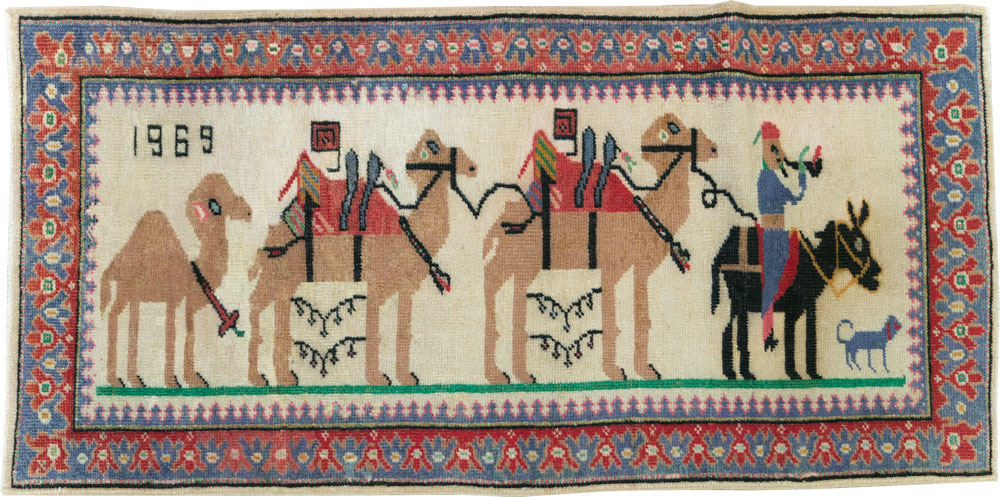 Vintage Turkish Anatolian Pictorial Throw Rug, No.26021 - Staging