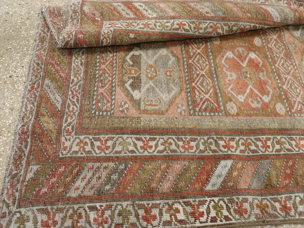 Antique Persian Kurd Bidjar Rug, No.26022 - Staging