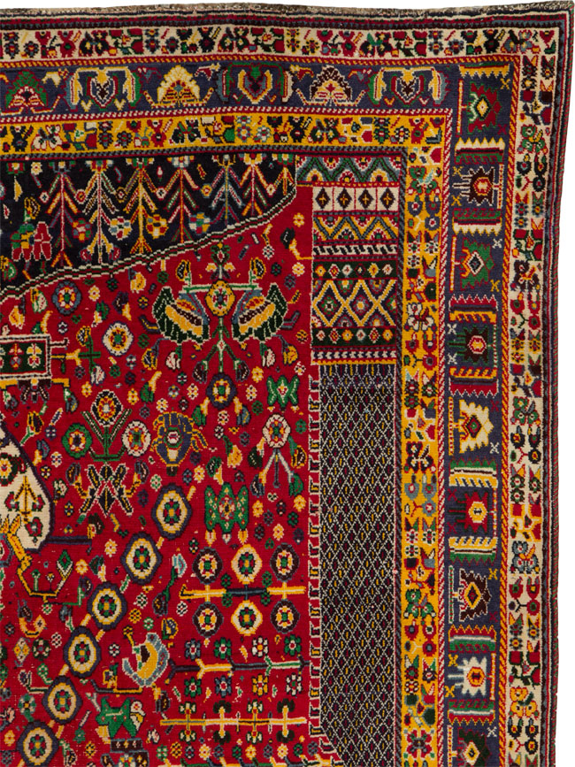 Vintage Persian Shiraz Rug, No.26023 - Staging