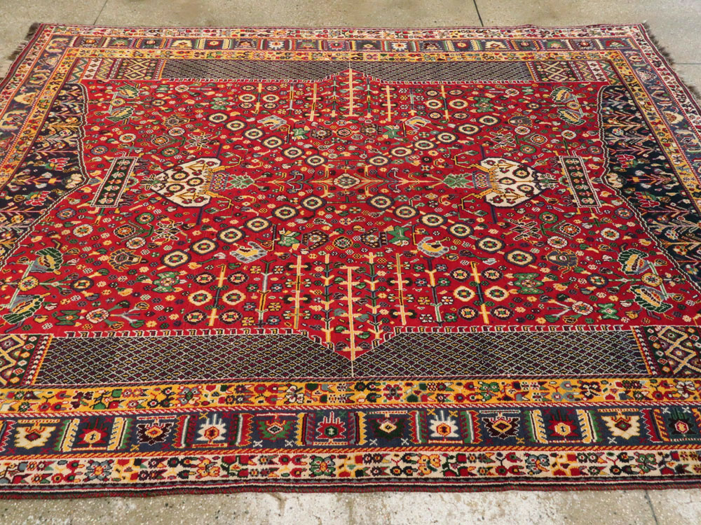 Vintage Persian Shiraz Rug, No.26023 - Staging